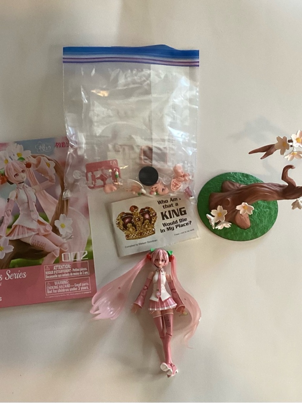 Blockers Fantastics Series Sakura Mike Figure W/ Tree & Accessories